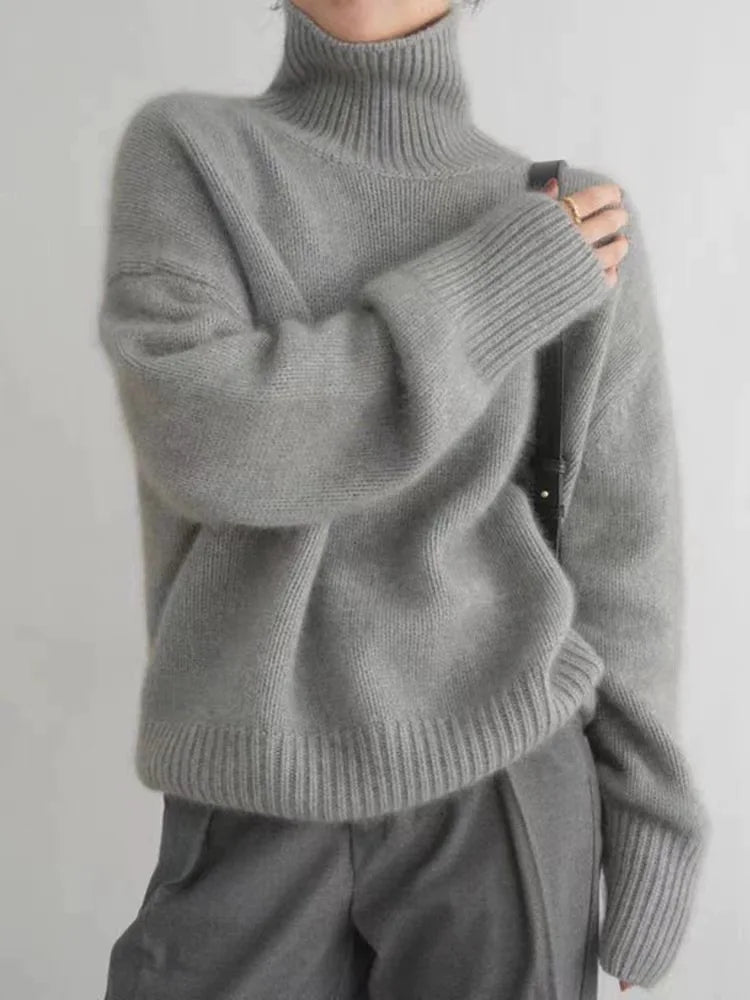 Julie™ – Turtleneck Sweater